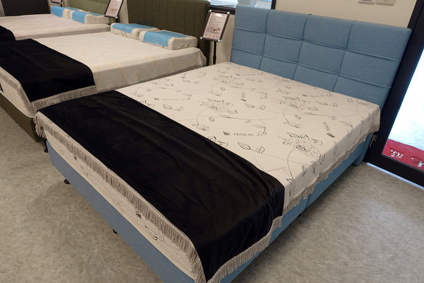 台中床墊工廠直營,台中獨立筒床墊,大里八鐘頭展示工廠,平價乳膠獨立筒床墊, 彈簧保固10年、流程透明手工客製獨立筒床墊