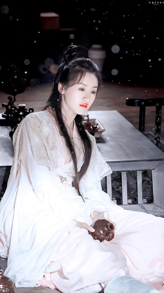 微博票選「古裝劇最有仙俠氣質的女星」TOP 1：袁冰妍