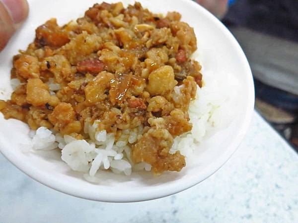 【板橋美食】阿益魯肉飯-超便宜CP值極高的小吃店