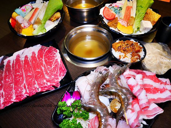 【中和美食】鮮來一鍋 #霜降牛肉 #活跳蝦 #雙人套餐680元 #不收服務費 #自助吧無限供應 (7).JPG