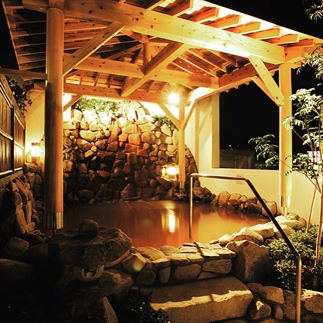 精神爽利 泡泰日台注目溫泉迎新年 On Cc 東網 Line Today