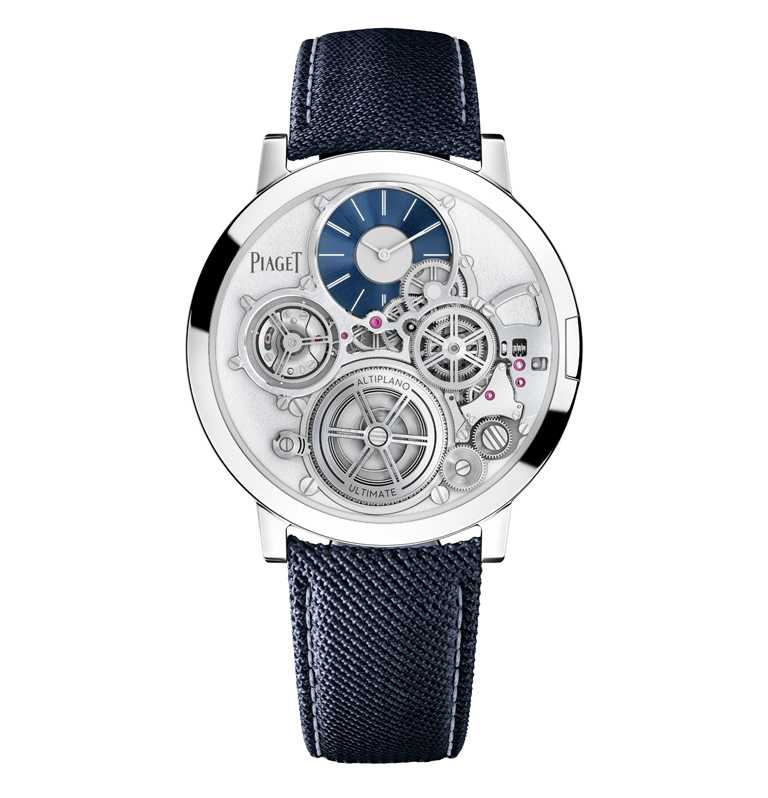 PIAGET「Altiplano Ultimate Concept終極概念腕錶」，鈷基合金錶殼，藍色橡膠錶帶╱12,300,000元。（圖╱PIAGET提供）