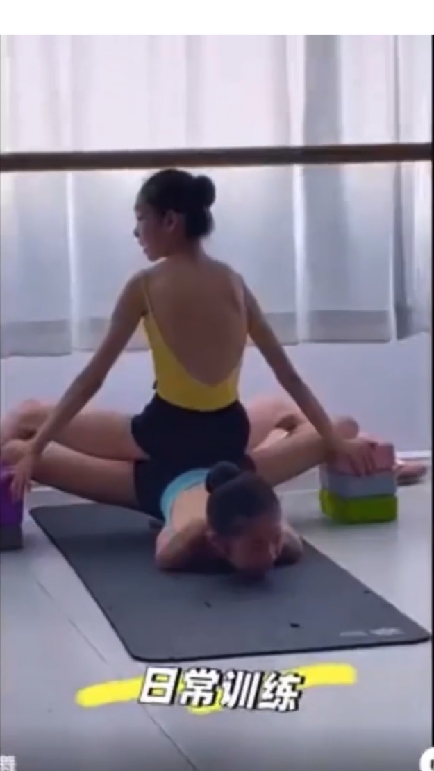 体操柔軟好き