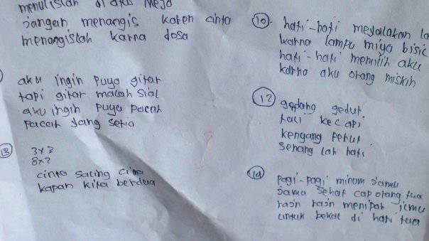 10 Pantun Puisi  ala  Anak  SD Ini Polosnya Bikin Ketawa Ngakak