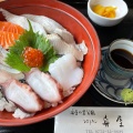 海鮮丼 - 実際訪問したユーザーが直接撮影して投稿した亀島魚介 / 海鮮料理レストラン舟屋の写真のメニュー情報