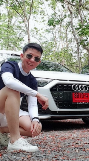 ผู้หญิงกับรถยนต์
