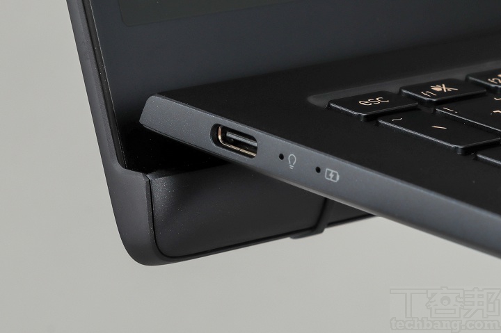 Asus ZenBook S UX391UA 評測：1公斤輕薄旗艦新作，集合主流與商務筆電優勢