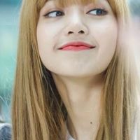 喜歡Lisa的，歡迎進來(可以收卡)
