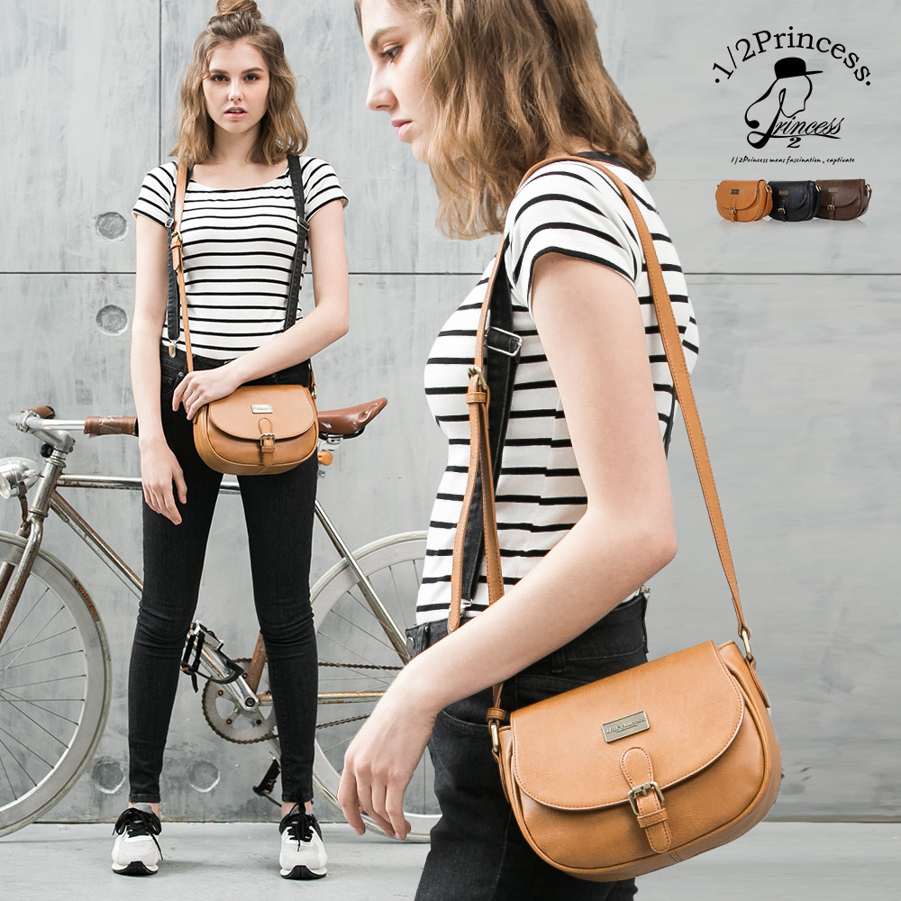 可依個人喜好調整側背/肩背等功能 產地:台灣設計大陸製造 保養方式:皮革可用可立奶,或是乳液,即可將髒汙去除,但如油性筆則無法去除 使用時請多留意不要被油性筆給汙染了 商品尺寸: 請參照尺寸圖 色差提