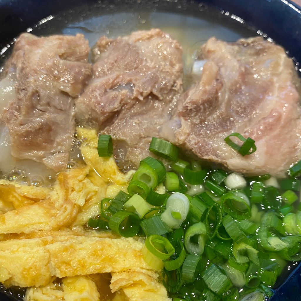 実際訪問したユーザーが直接撮影して投稿した新城沖縄料理おきなわそば ヨネハマの写真