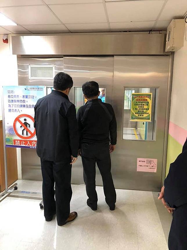 感動！公主號20台人返台 「鋼鐵部長」陳時中目送最後一位入病房才離開