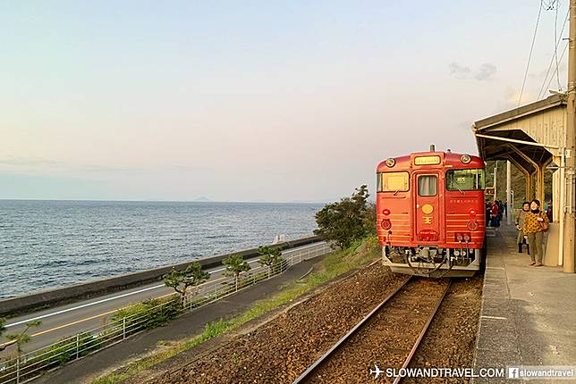 四國愛媛 療癒人心的日落 尋訪最靠近海的秘境車站 下灘站 Slow And Travel Line Today