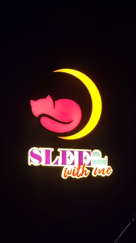 Sleep with me klong6