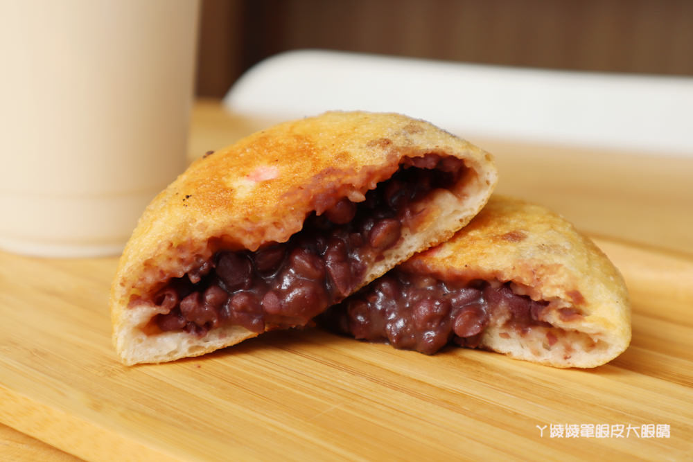 新竹下午茶外送推薦郭記餡餅王！城隍廟附近美食越來越狂啦！爆漿鮮蚵蔥油餅限量供應