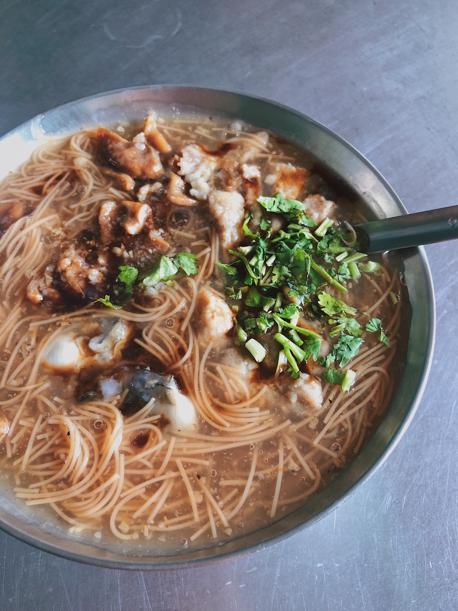 圖片來源/五甲廟口大腸蚵仔麵線-LINE熱點用戶