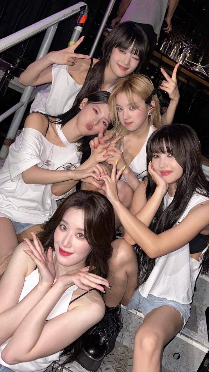 NEVERLAND MONSTIEZ的小圈圈（K-POP）