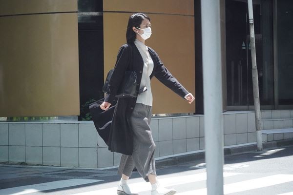 有吉弘行 外出デート解禁 夏目三久と立て続けのエルメス通い