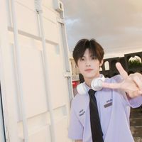 張澤禹北部線下《禹你有關的肆佰參拾件事》