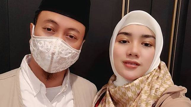 Bersyukur Istri Akhirnya Hamil Opick Sebut Berkat Pandemi Covid 19 Suara Com Line Today