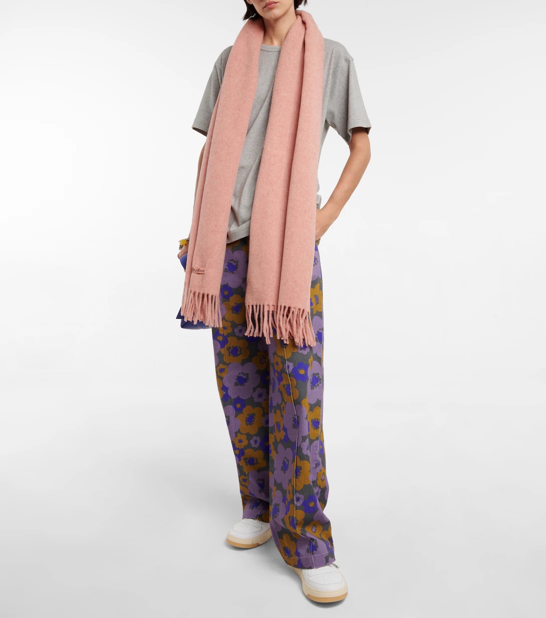 ACNE STUDIOS Canada fringed wool scarf