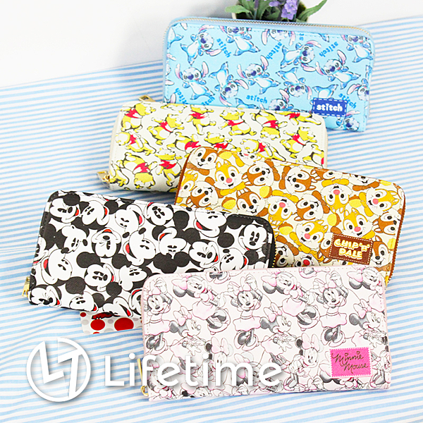 好評熱賣的仿皮革材質n經典實用的拉鍊長夾n拉鍊輕鬆拉起也不會遺落物品。