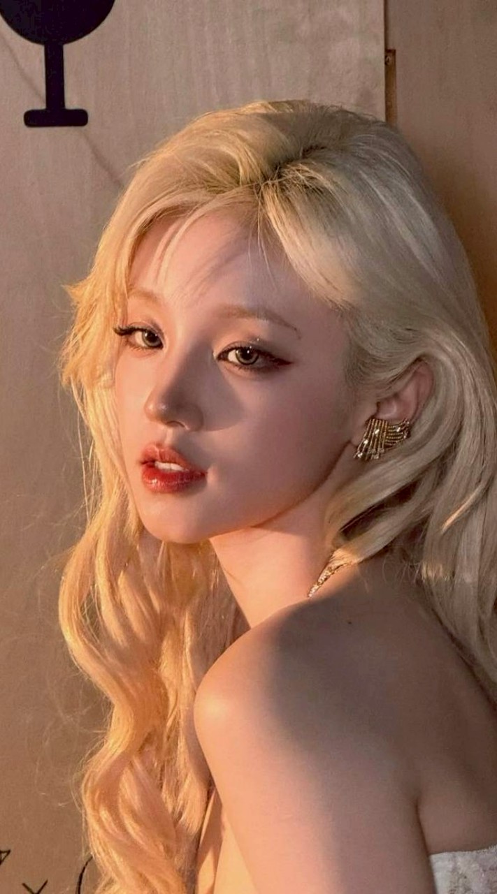 · ˚ *  ·眠醬のk-pop甜品店🍰·  * ˚ ·