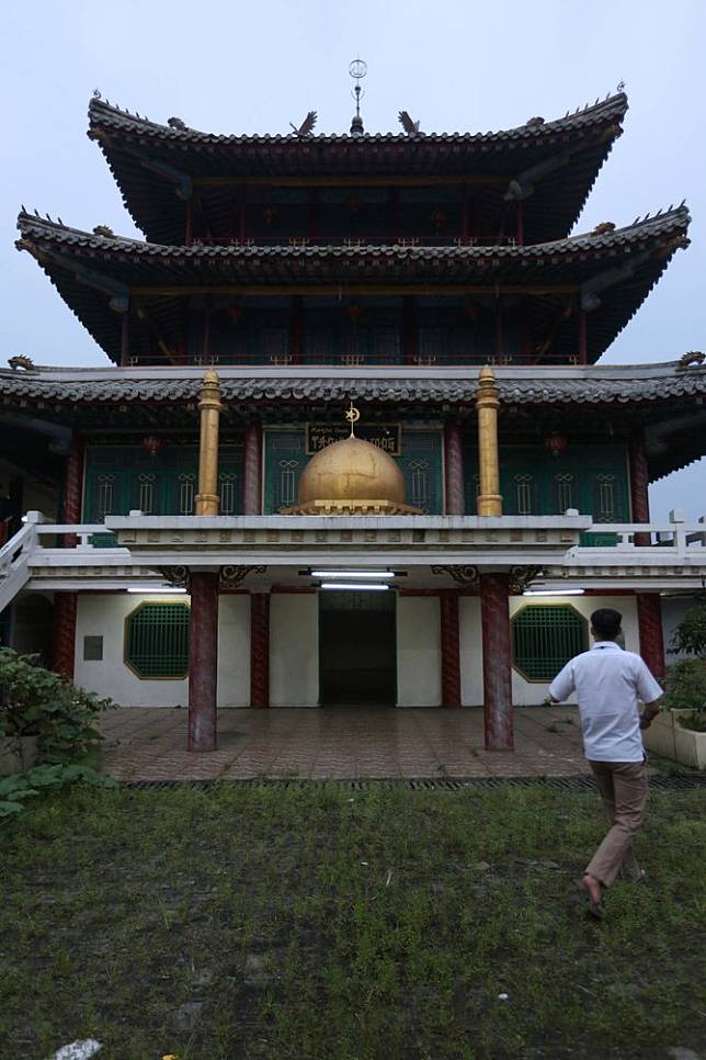 Potret Makam Anton Medan, Ada di Area Masjid Sudah Disiapkan Sejak Masih Hidup