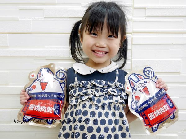 【古早味零食推薦】水根肉乾 #60年職人手作 #壯壯推薦肉乾組 #小包裝豬肉乾 #古早味肉乾 (1).JPG