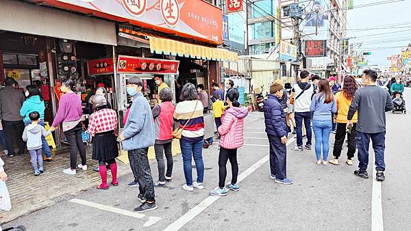 【彰化美食】北斗肉圓生-1顆20元的爆人氣排隊肉圓店