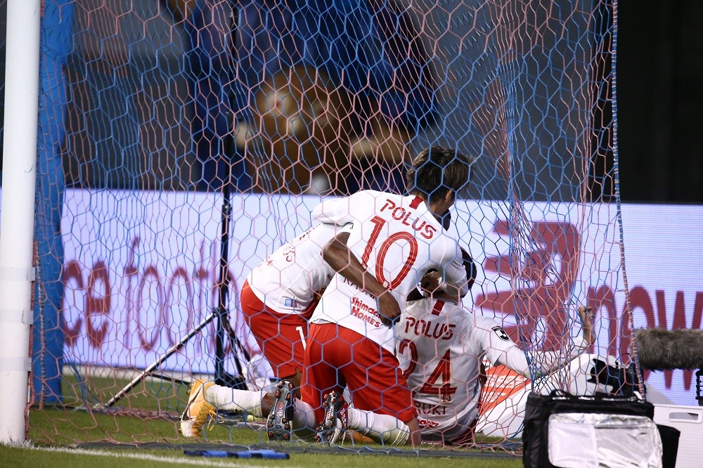 J2から歩み初めて7年 汰木康也はレッズのユニホームを着てあの舞台に立つ