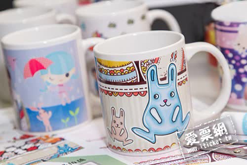 文化廣場 文化廣場除了展示磁磚的發明、歷史演進，還有各項世界最老、最貴、最小、最大、最新奇、有趣的磁磚之最。讓充實的磁磚知識，帶您穿梭現代與歷史之間。 親自動手DIY，製作屬於自己的專屬小物 在DIY