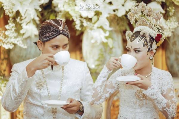 9 Makna Mendalam Di Balik Prosesi Pernikahan Adat Jawa