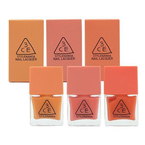 1.韓國美妝部落客愛用推薦 n2.韓國熱銷必buy商品 n3.飽和粉嫩色系打造迷人指彩