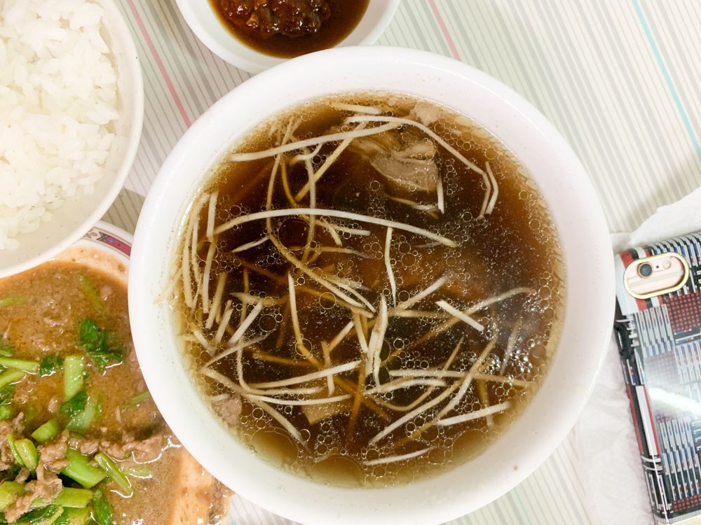 清香羊肉, 台南老店, 台南東區羊肉, 台南羊肉, 當歸羊肉湯, 炒沙茶羊肉, 台南羊大骨