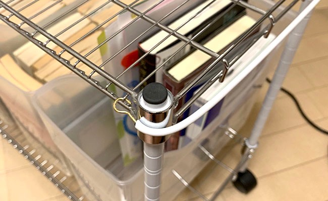 100均 意外と知られてない カーテンワイヤーが目隠しに超使える件