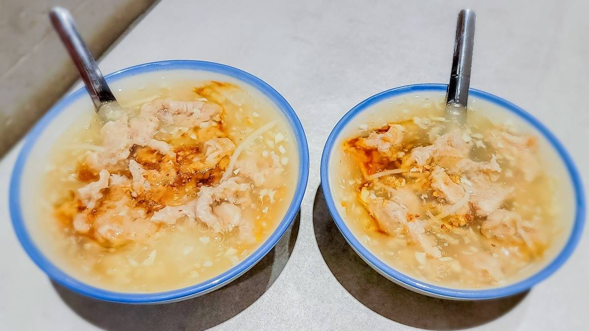 食尚鐵粉認證！宜蘭必吃６超強小吃：半熟蛋滷肉飯、排隊小籠包、炸蛋蔥油餅