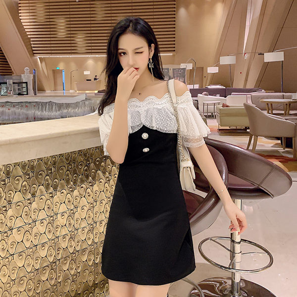 VK精品服飾 韓國風名媛一字領露肩氣質小香風短袖洋裝