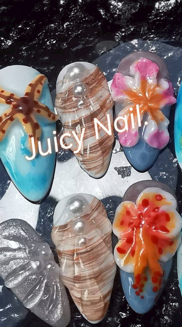 Juicy​ nail