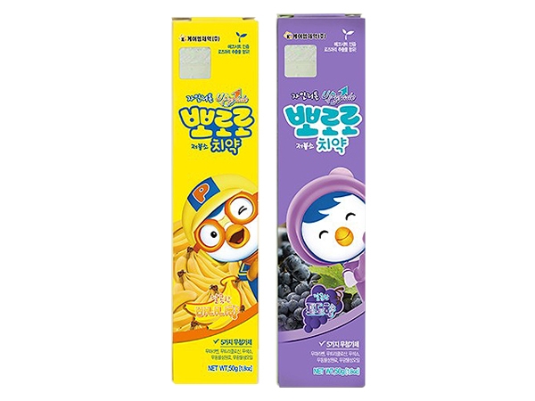 韓國 KM~PORORO兒童牙膏3-6歲(50g) 款式可選【D645329】，還有更多的日韓美妝、海外保養品、零食都在小三美日，現在購買立即出貨給您。