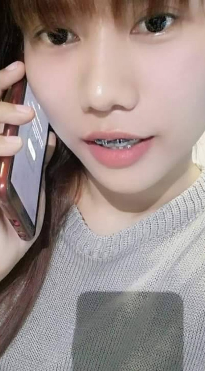 พิศ