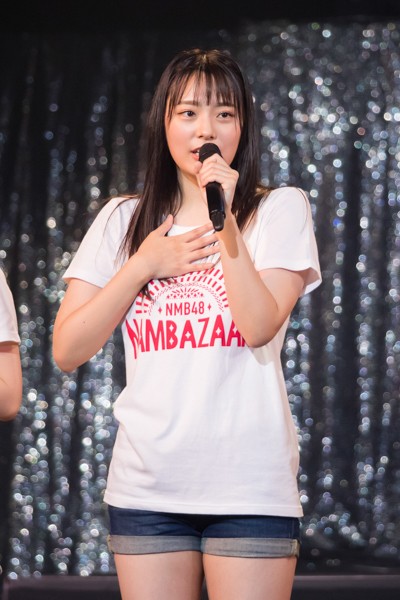 NMB48・白組公演で小嶋花梨が誕生日迎え「もっといい女に