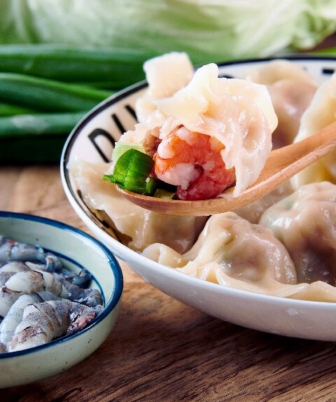 《西瓦県餃食居 》 西瓦県珍寶海陸水餃