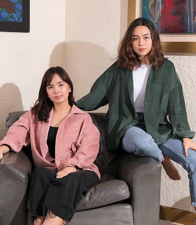 Mix and Match Bahan Corduroy untuk OOTD Harian | Yukepo.com | LINE TODAY