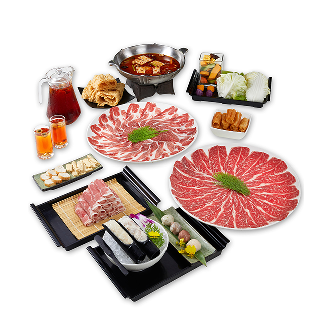 食材：無骨牛小排、伊比利豬、梅花豬、丸滑雙拼、豆皮、綜合青菜盤、油條、美味雙捲、無老菊花飲。 使用說明： 【餐券使用規定】 1.歡迎提前預約訂位且於訂位時告知使用本券；若未訂位遇滿座則需視現場情況候位