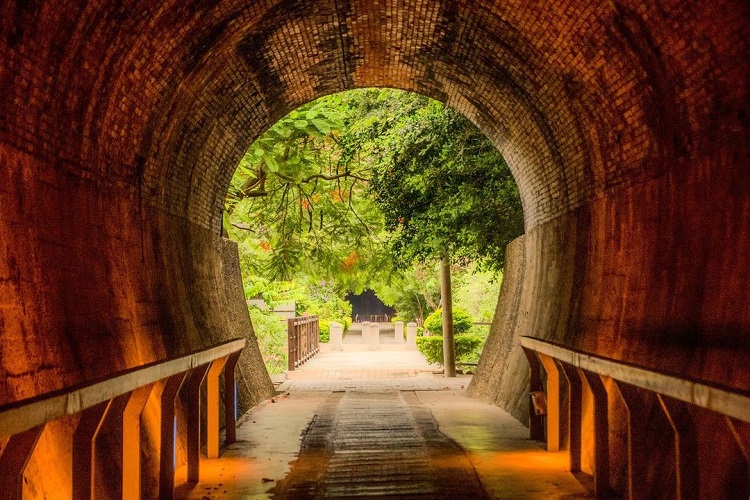 苗栗後龍景點推薦 過港隧道