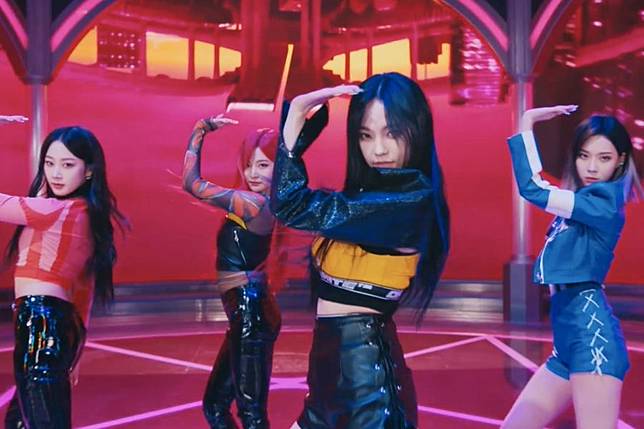 8 super viral dances from female K-Pop idols, there is Lisa BLACKPINK, aespa, Kep1er to IVE.