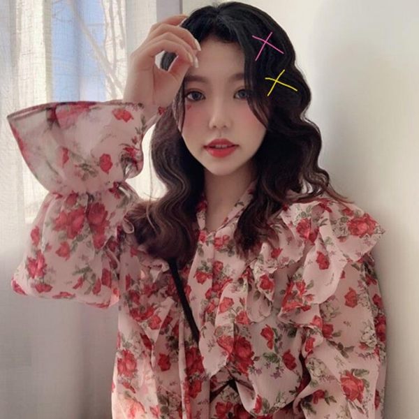 雪紡衫 2019春款韓版chic上衣復古百搭系帶荷葉邊喇叭袖碎花雪紡襯衫女潮 全館免運