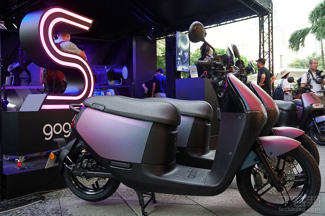 首台加入 ABS 的電動車，Gogoro S2 ABS 新色發表 含補助售價 71,980 起