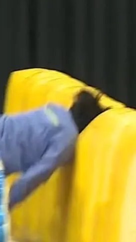 吐槽HYBE群