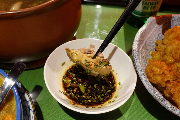 台式餐酒館台北-罔市台式餐酒館，中山區台式餐酒館聚餐，台北不限時台菜餐廳，精緻酒家菜，適合晚餐和宵夜夜晚限定的台式創意餐酒館